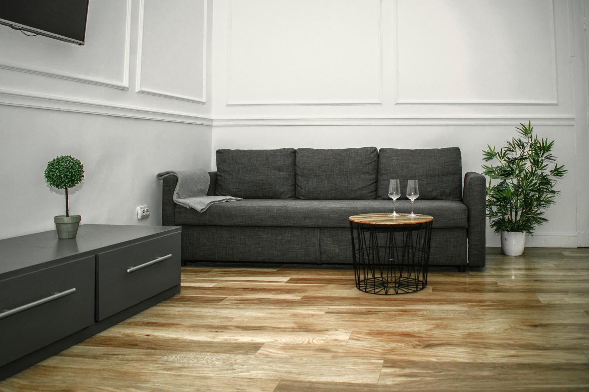 3 Room Apartment In The Beautiful Street บูดาเปสต์ ภายนอก รูปภาพ