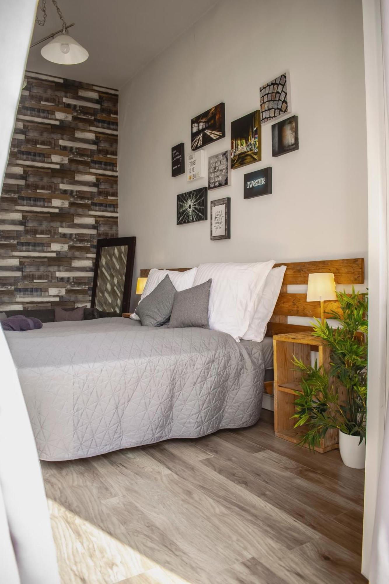 3 Room Apartment In The Beautiful Street บูดาเปสต์ ภายนอก รูปภาพ