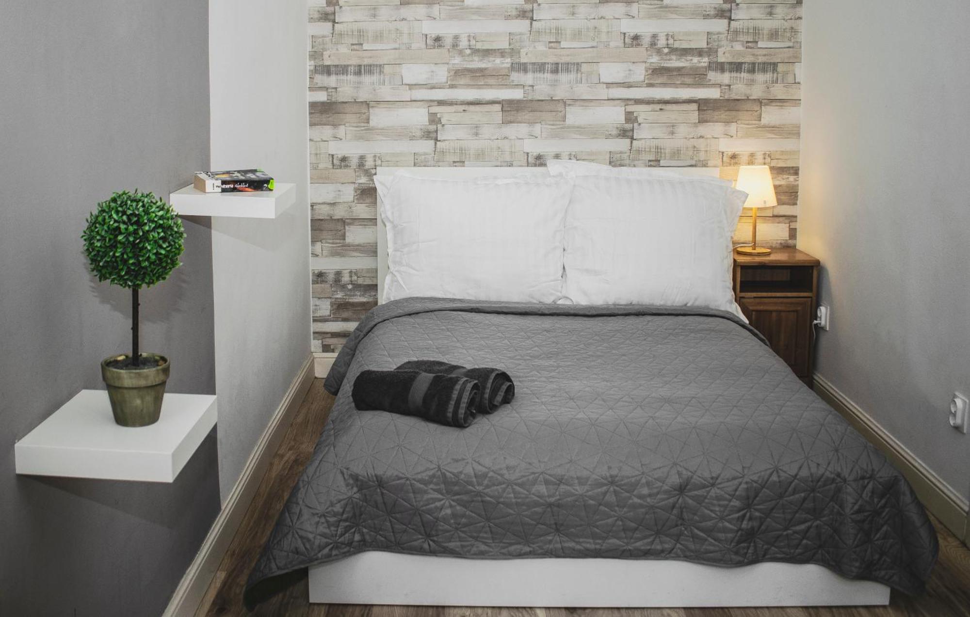 3 Room Apartment In The Beautiful Street บูดาเปสต์ ภายนอก รูปภาพ