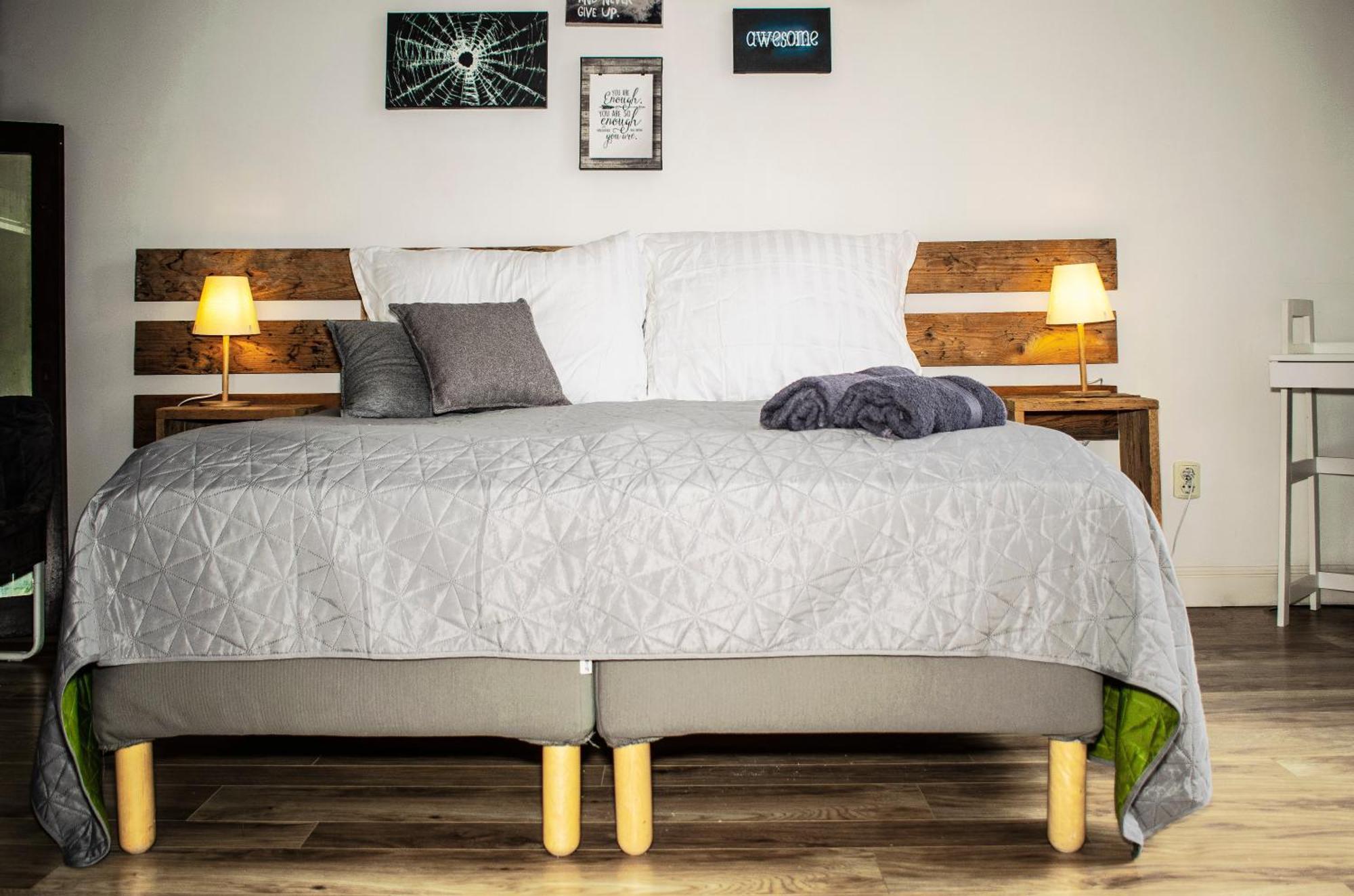 3 Room Apartment In The Beautiful Street บูดาเปสต์ ภายนอก รูปภาพ